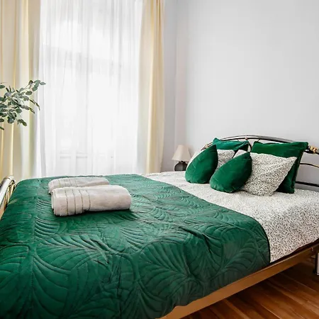 Profesorski Przy Rynku Apartment